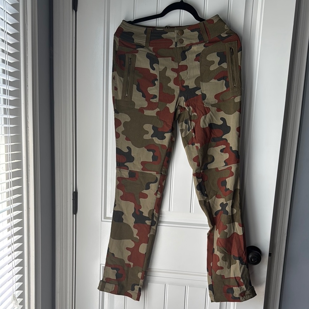 Gilli Multicolor Camouflage Pants